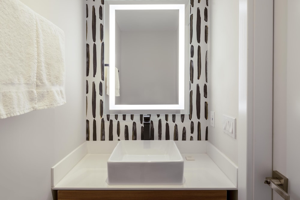 Atwell Suite Miami Brickell 61/79