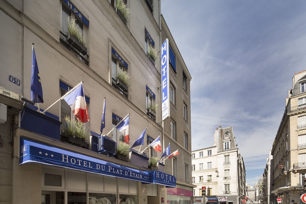 HOTEL DU PLAT D'ETAIN 2/70