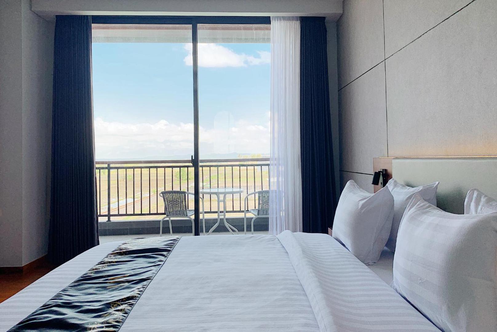 Grand Miami Hotel 13/50