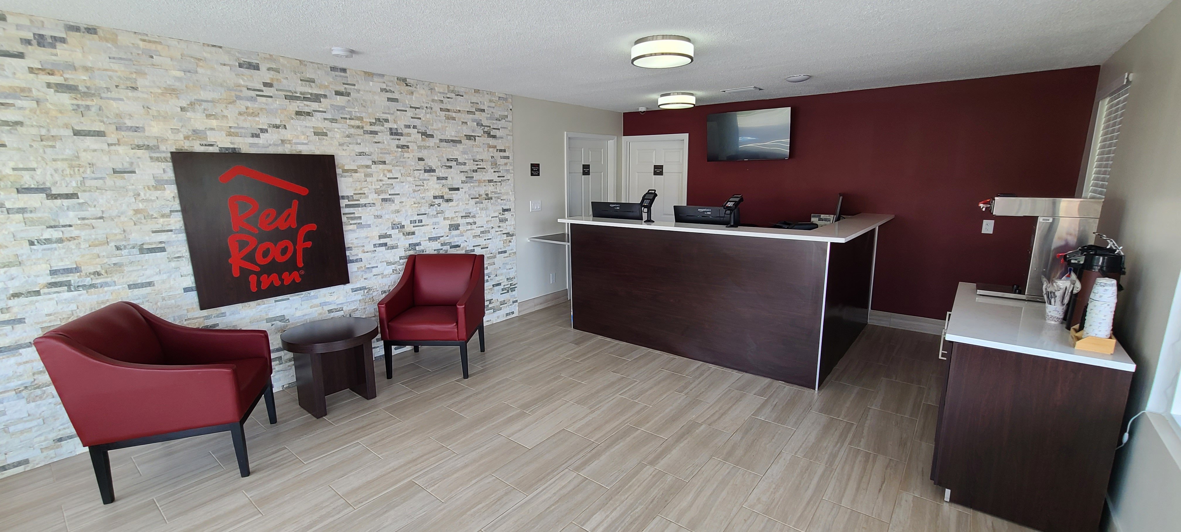 Red Roof Inn Byron 3/14
