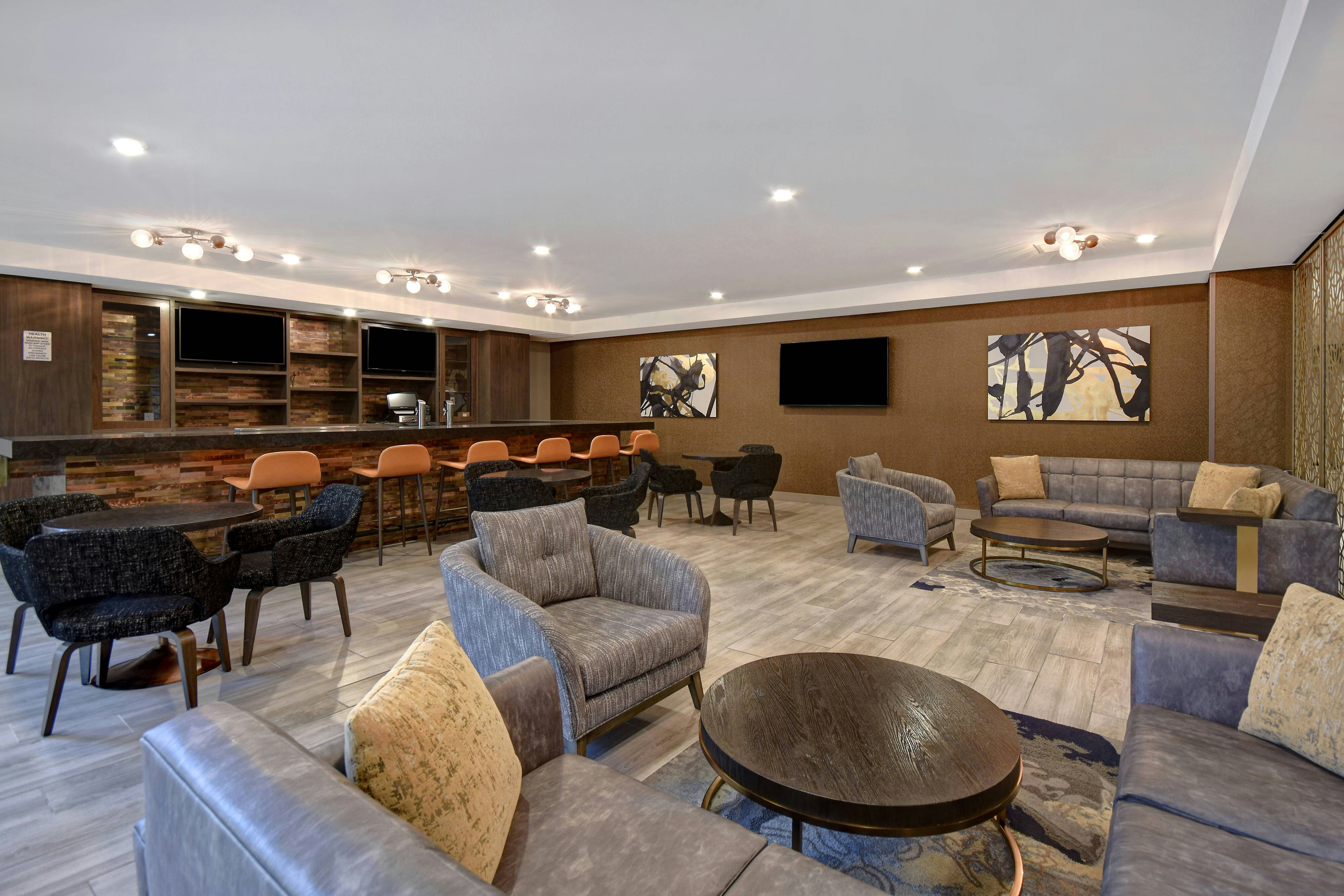 Fairfield Inn & Suites by Marriott Las Vegas Airport South 33/53