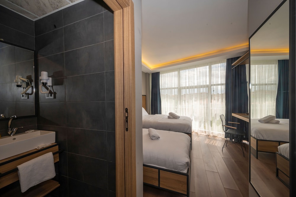 Corlu Dem Hotel 47/50