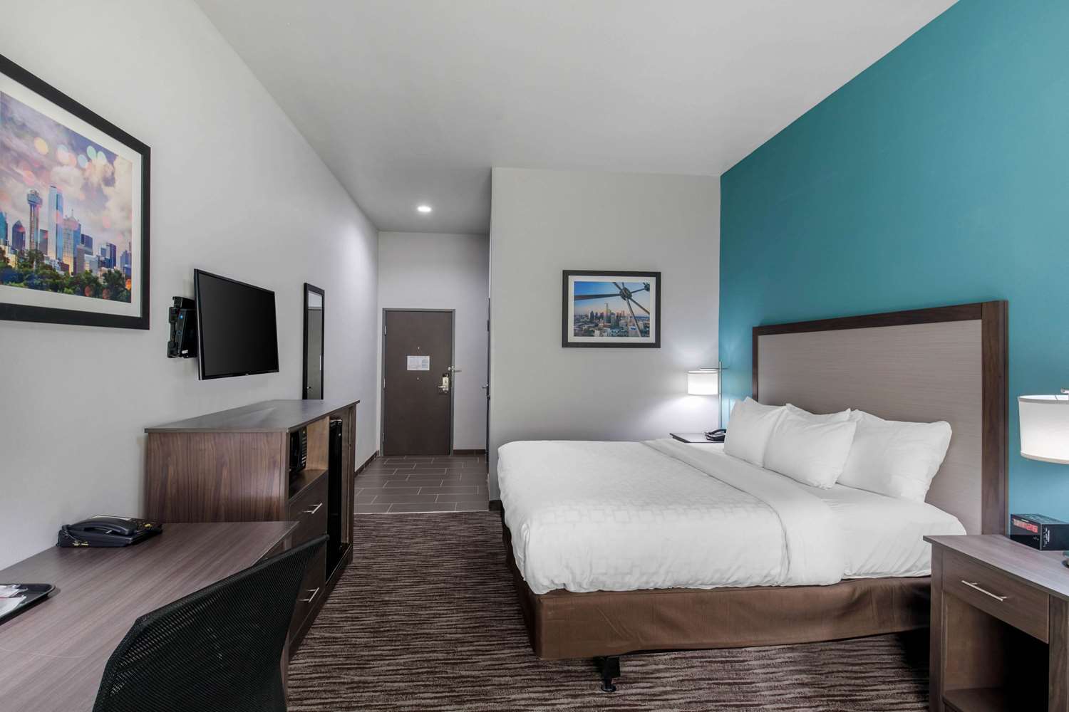 Clarion Inn & Suites Dfw North 10/49