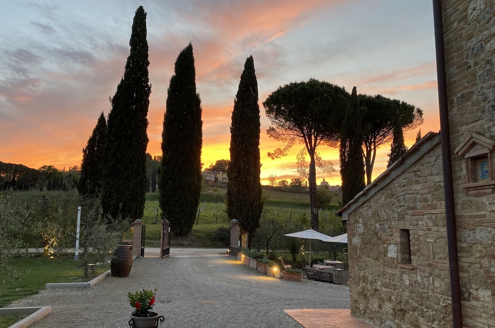 Tenuta Sovestro 42/50