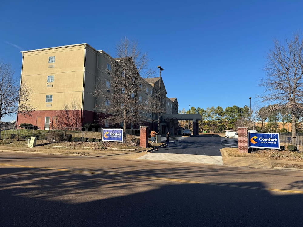 Comfort Inn & Suites Memphis Germantown 46/50