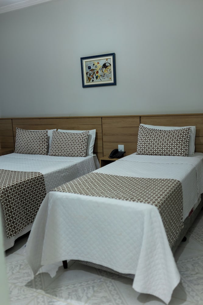 JHS Palace Hotel 8/41