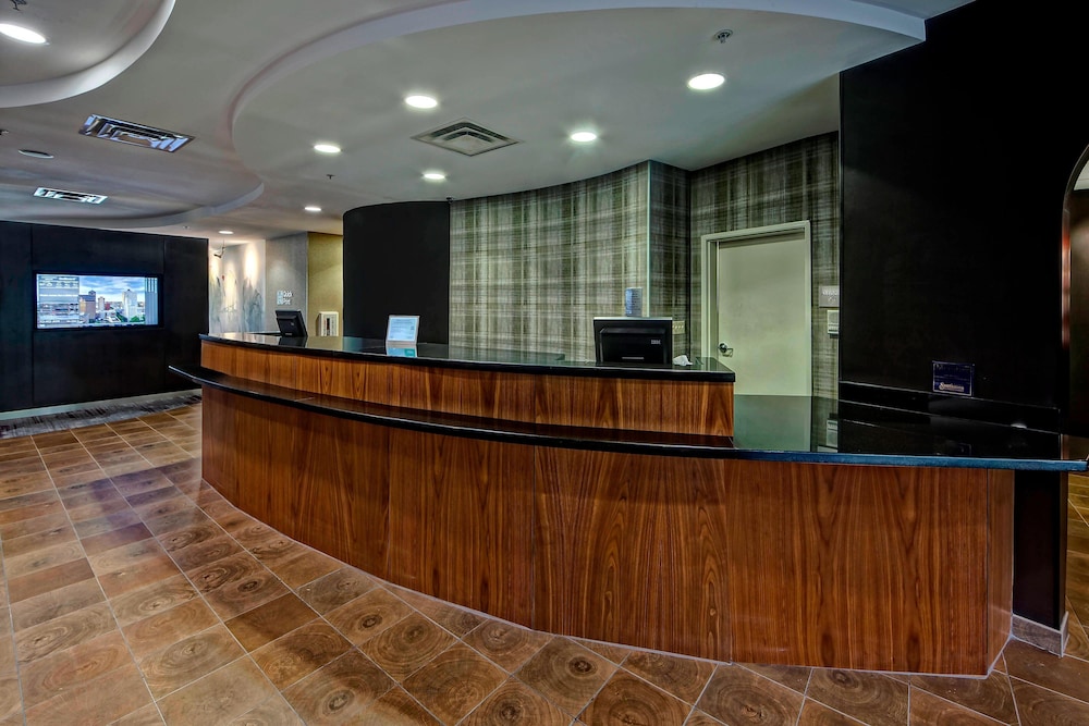 Courtyard By Marriott Memphis Southaven 9/48