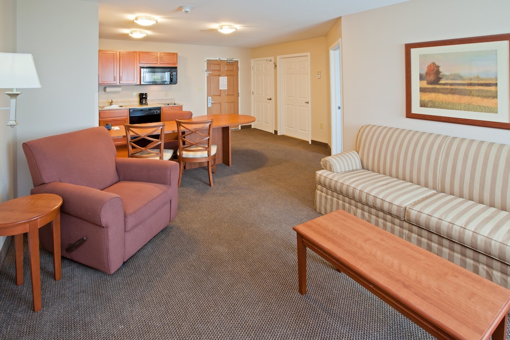 Candlewood Suites Louisville North 42/67