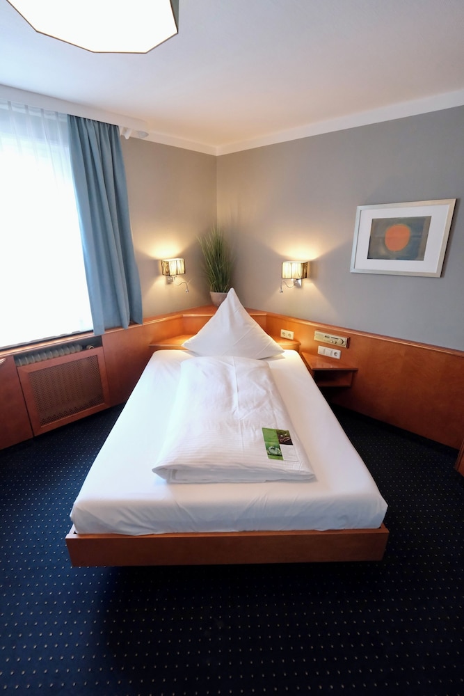HOTEL WÜRTTEMBERGER HOF 19/44