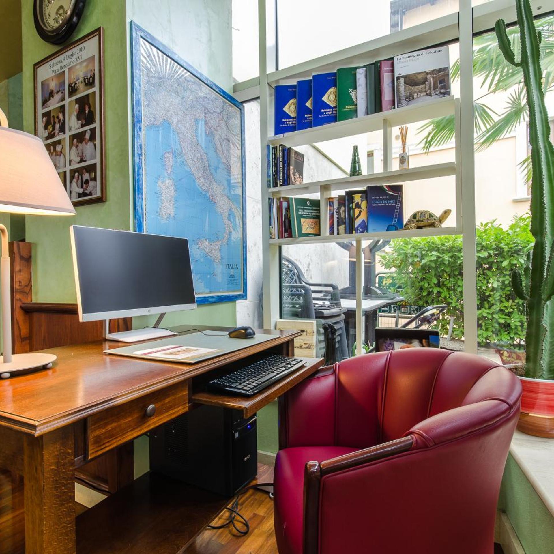 Hotel Santacroce Ovidius 43/50