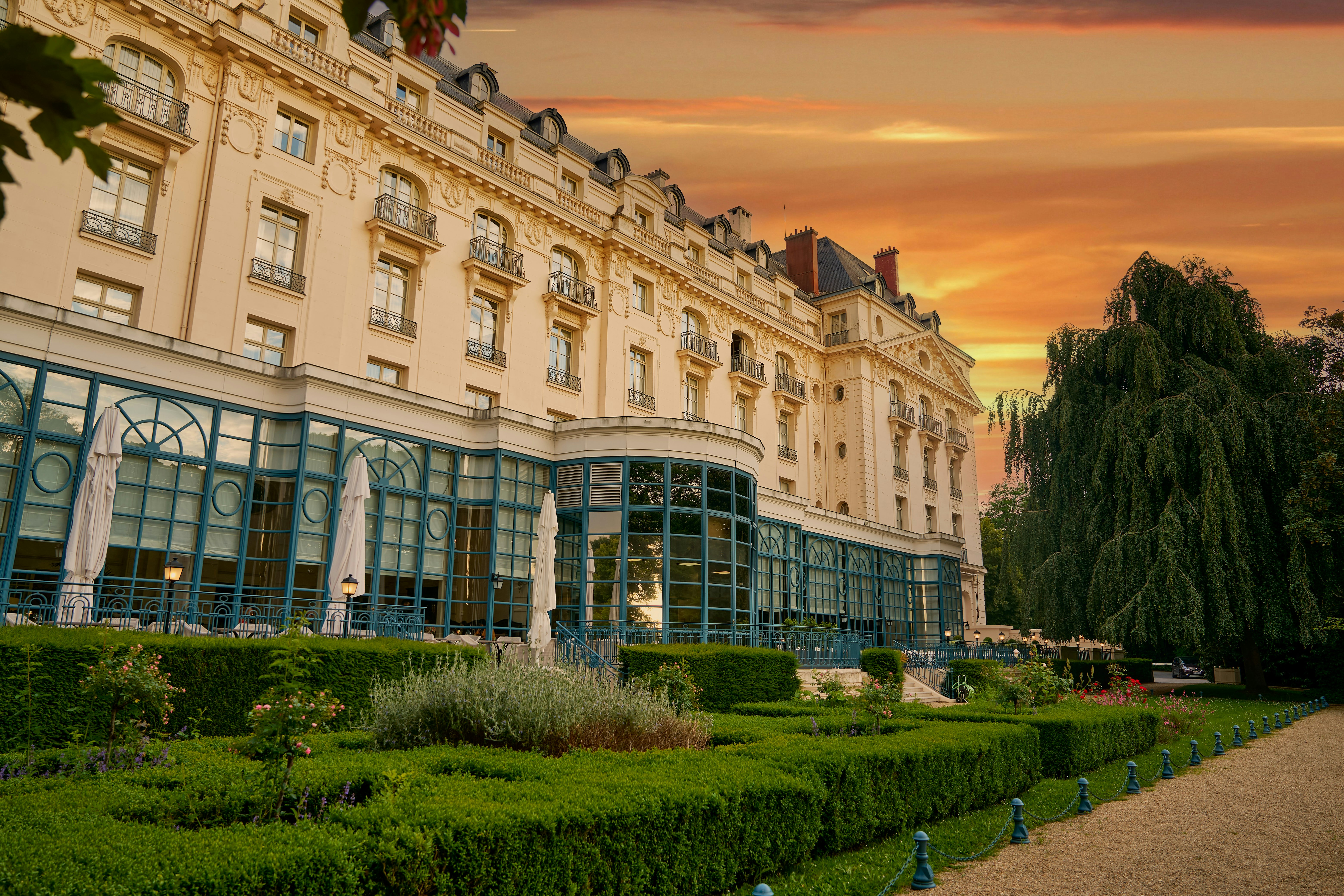 Waldorf Astoria Versailles Trianon Palace 50/50