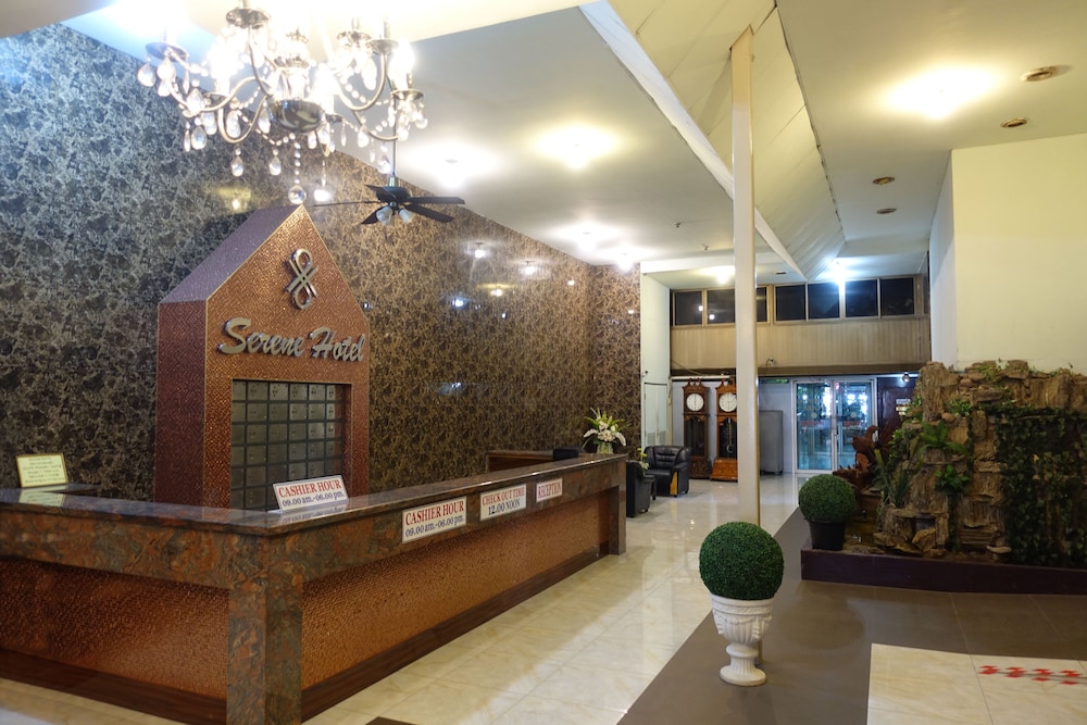 Serene Hotel 5/28