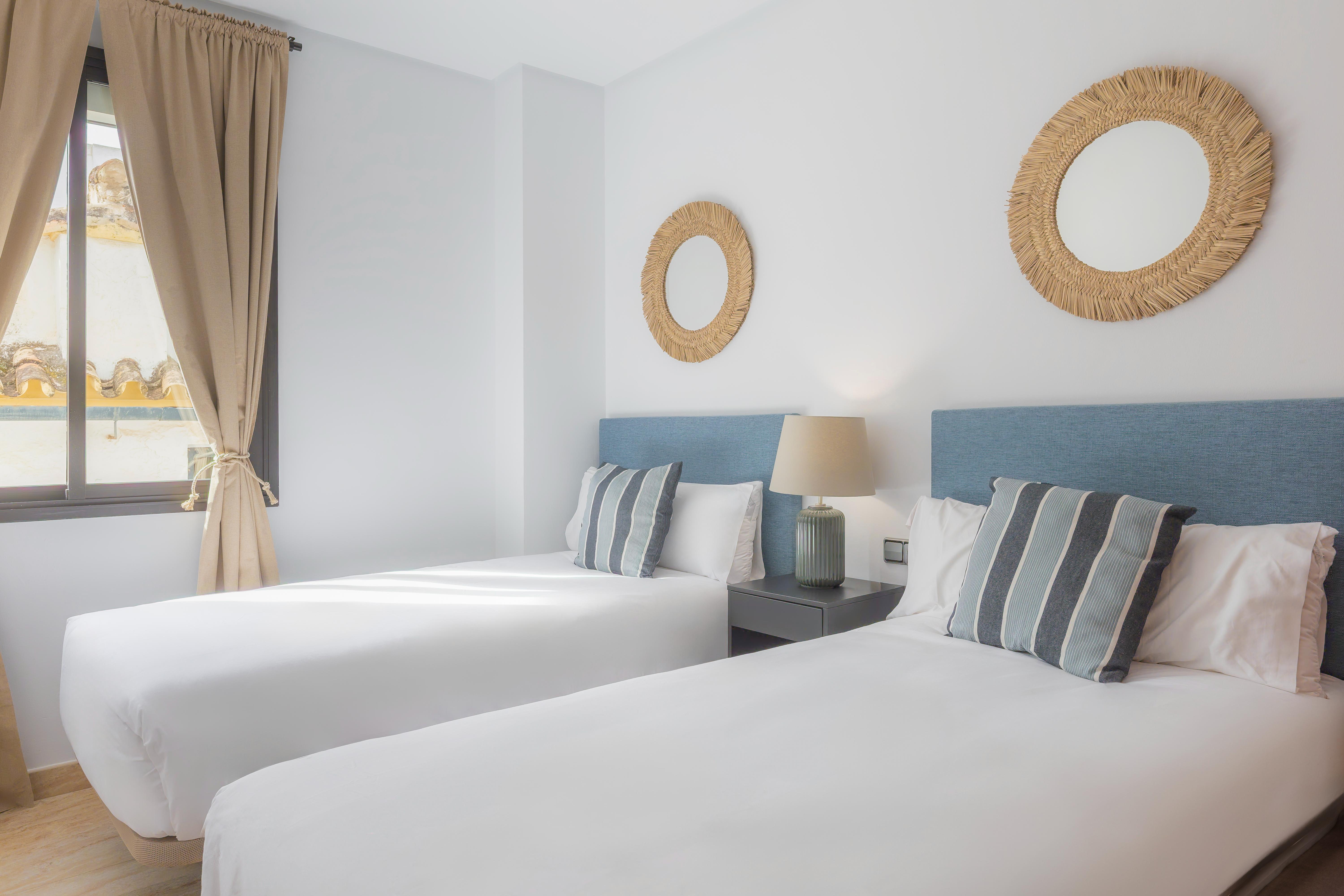 Apt Blueseas Bahia Marina 18/58