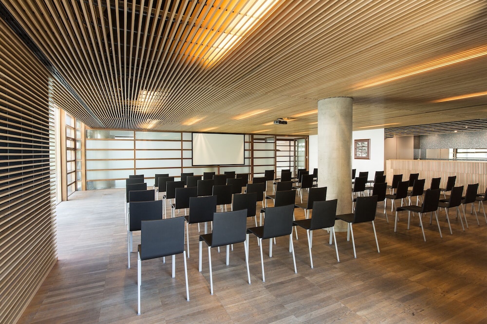 HOTEL BALNEARIO DE PANTICOSA RESORT 32/43