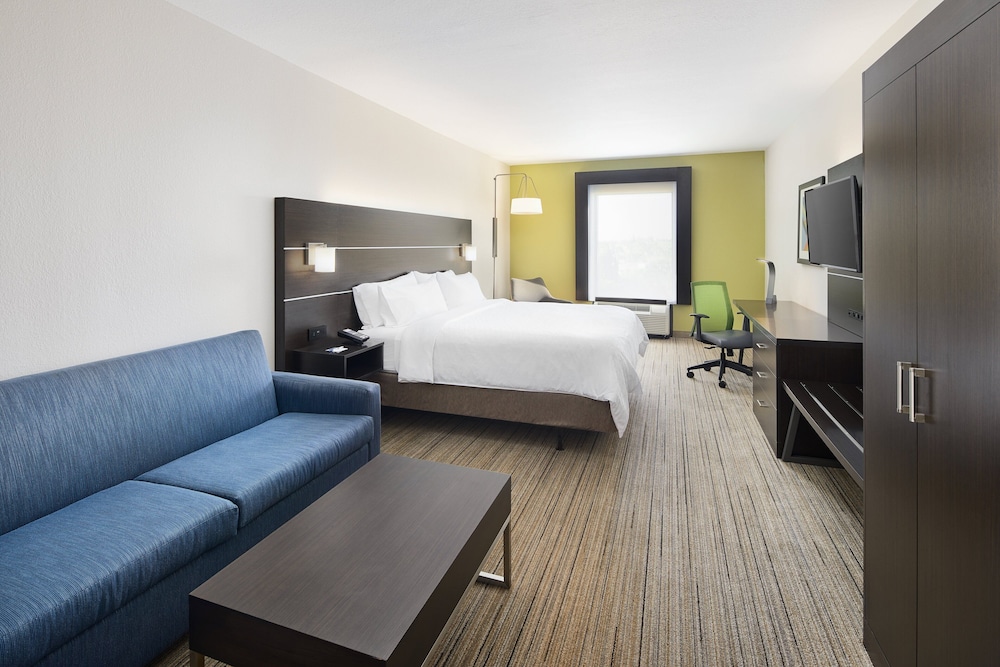Holiday Inn Express Hotel & Suites Port Richey 24/63