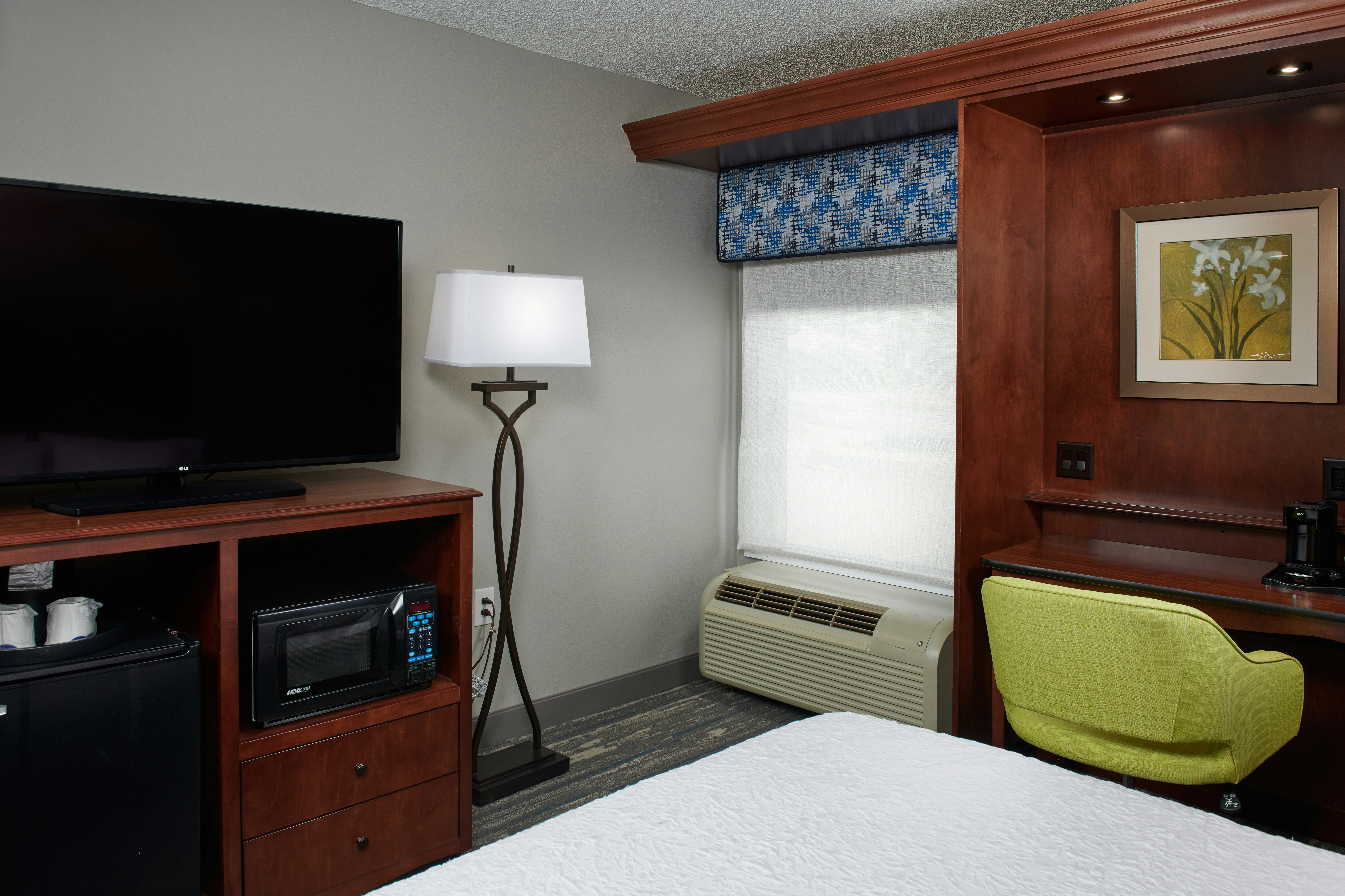 Hampton Inn Atlanta NW Cumberland 23/43