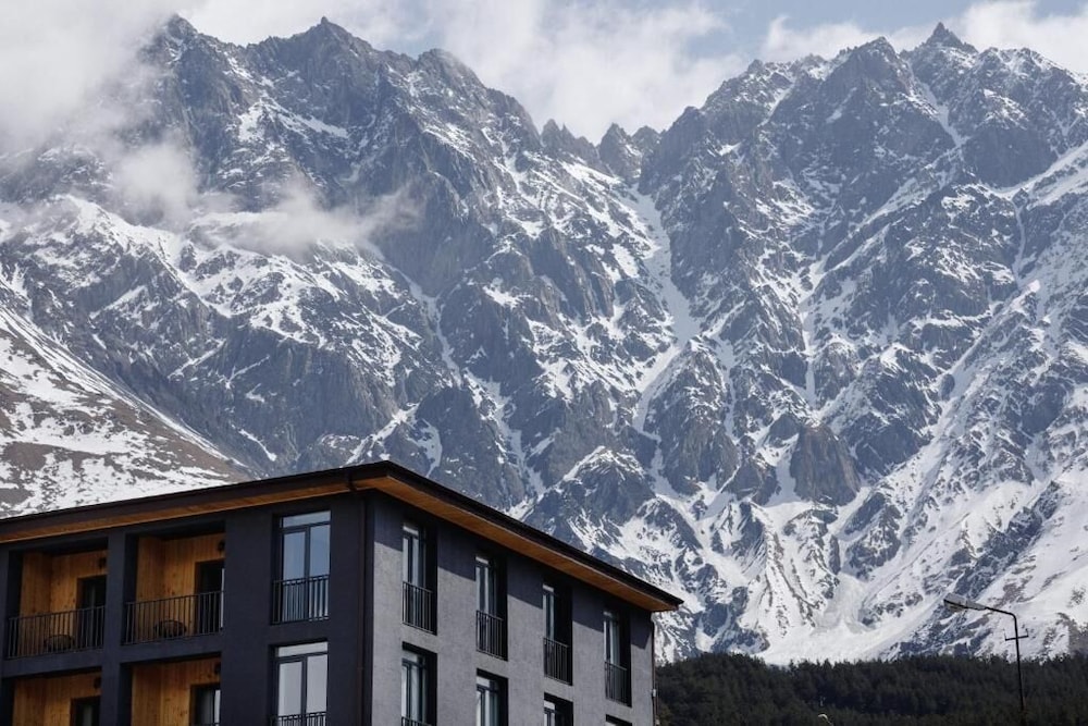 Intourist Kazbegi 5/51