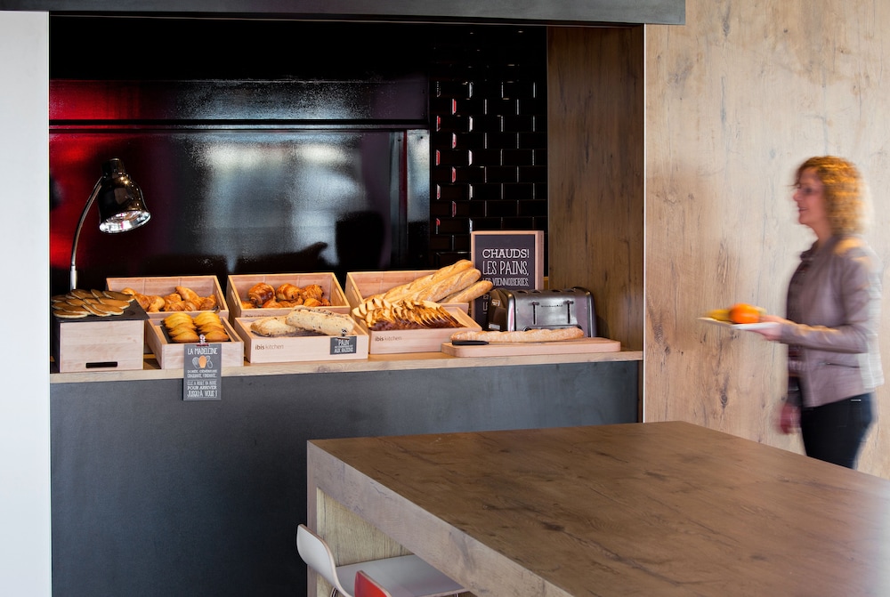 ibis Clermont Ferrand Montferrand 9/75