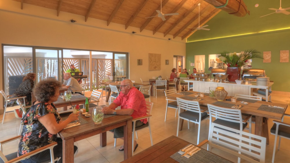 Moana Sands Lagoon Resort - Adults Only 52/70