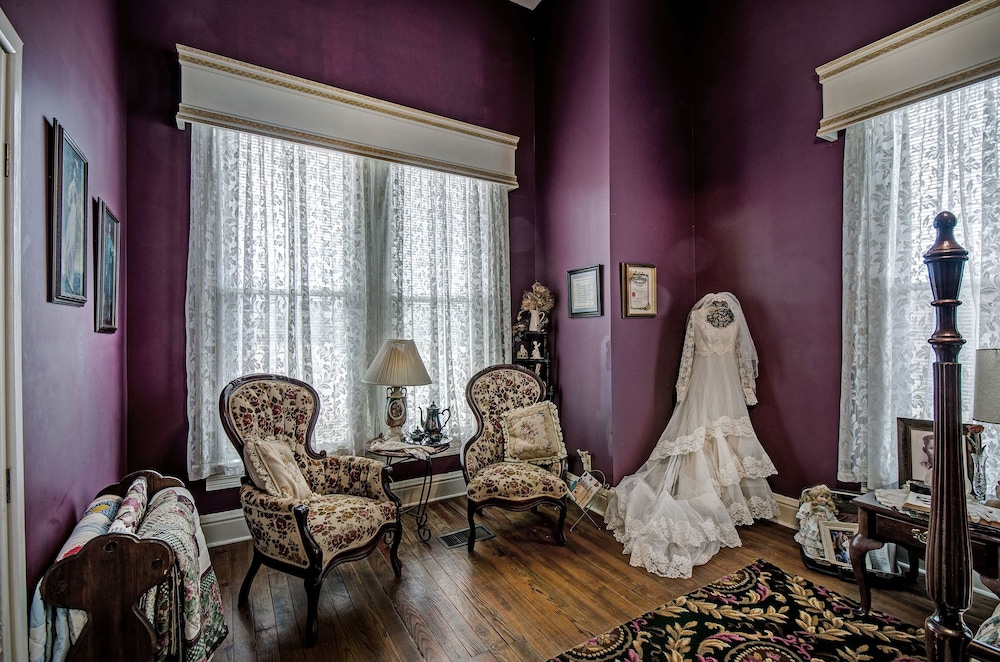 Clyde and Marie s Bed & Breakfast 17/36