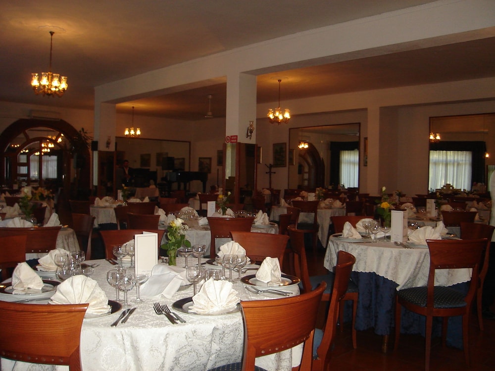 Eden Hotel 27/39