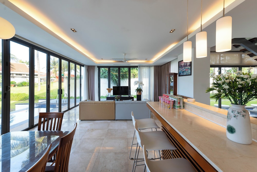 S - Ocean Luxury Villas Danang 26/50