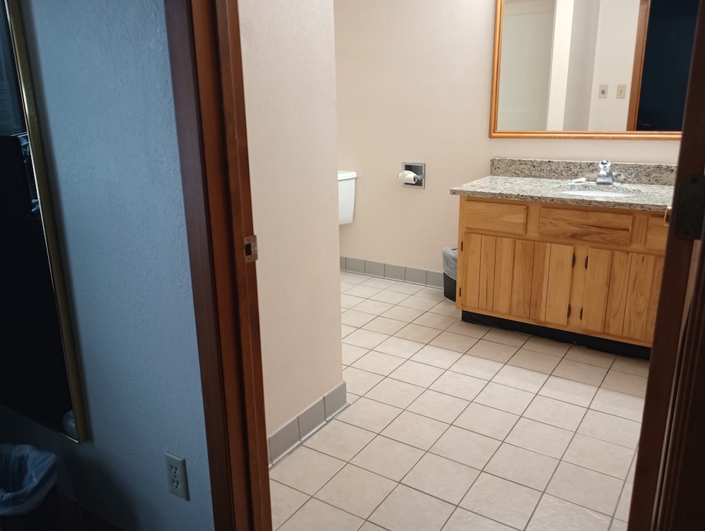 CENTERSTONE RESORT LAKE-AIRE 12/59