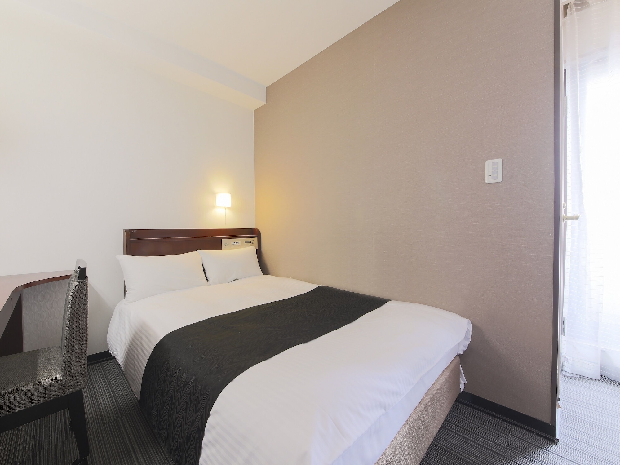 Room, Single Bed, Small