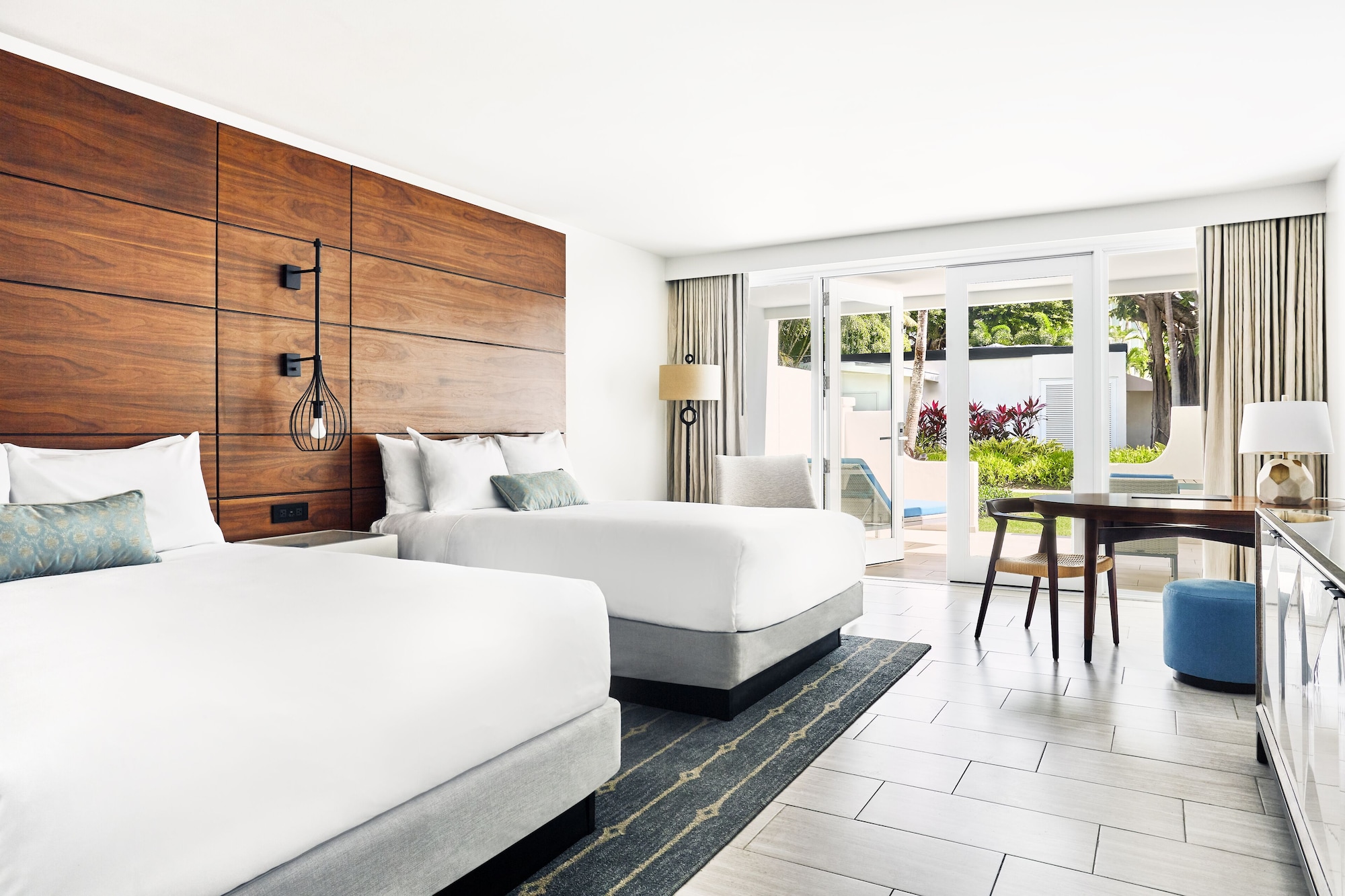 Villa, 2 Queen Beds, Pool Side, Balcony