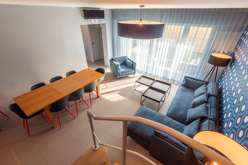 Hotel Montmorency 50/73