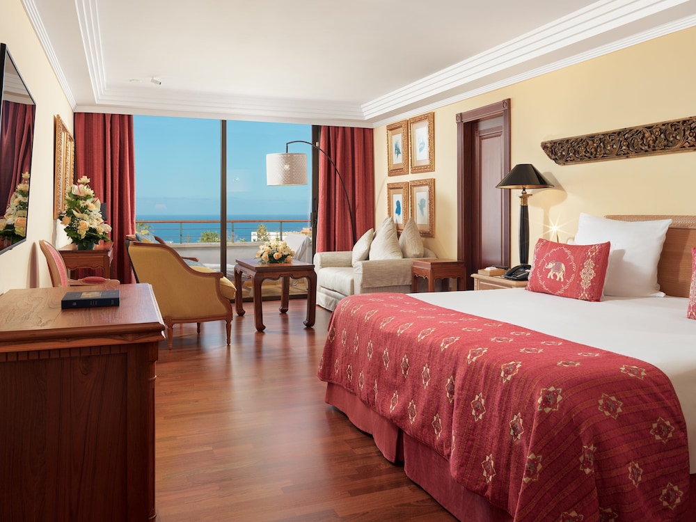 SUPERIOR, DOUBLE BED, OCEAN VIEW