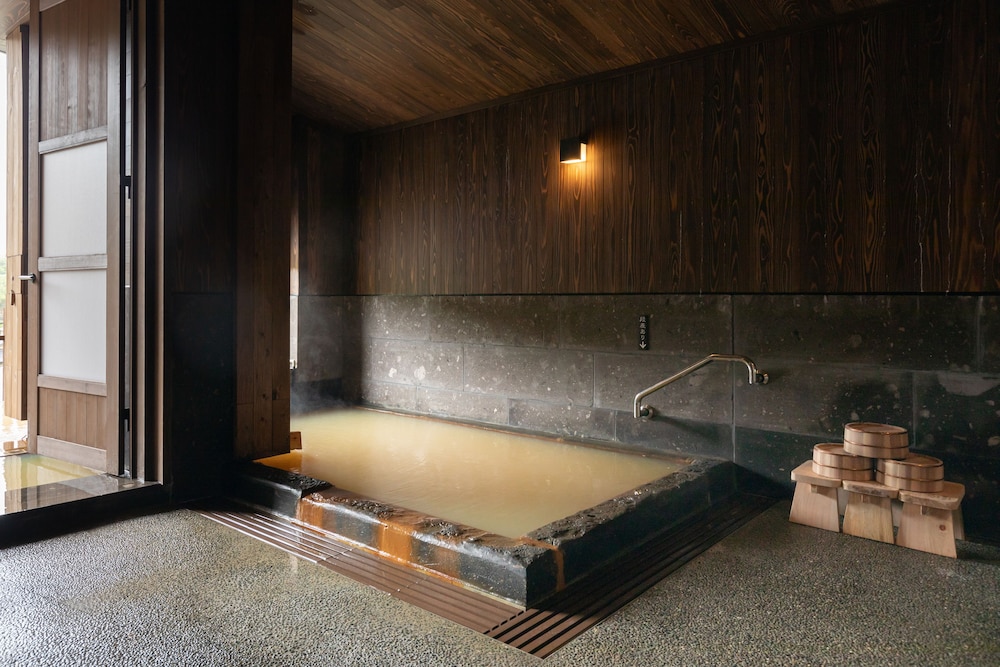 Kurokawa Onsen Ryokan Nanjoen 24/35