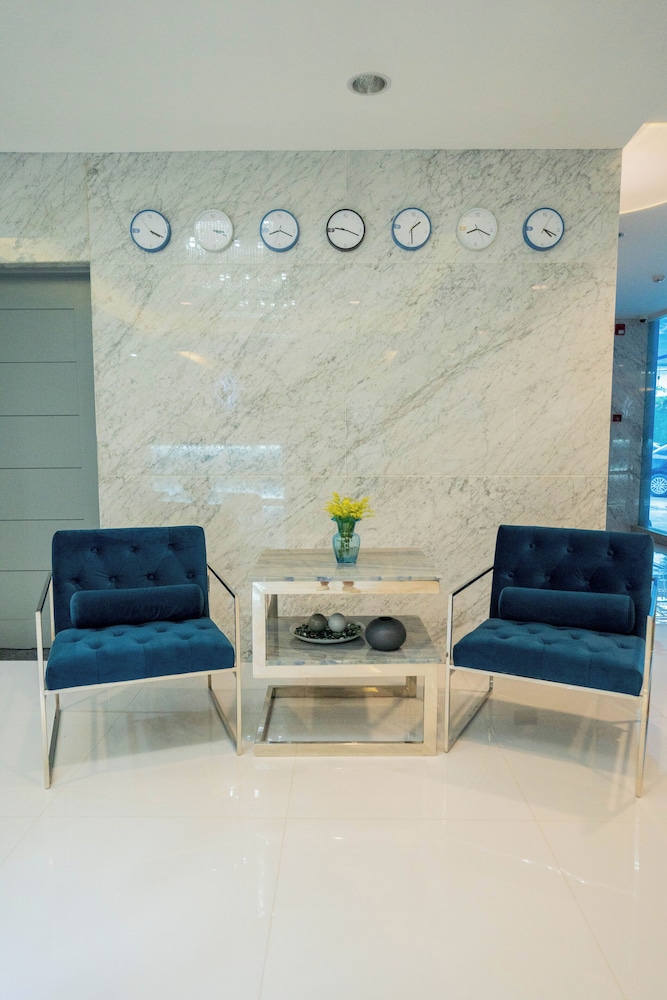 Stacia Hotel 10/48