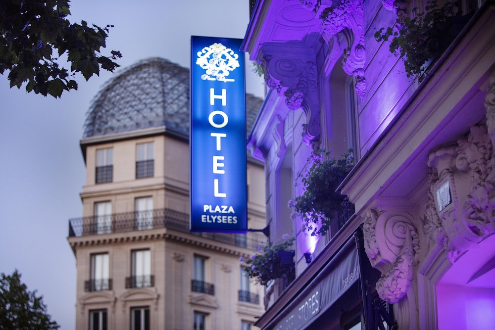 Hotel Plaza Elysees 3/50