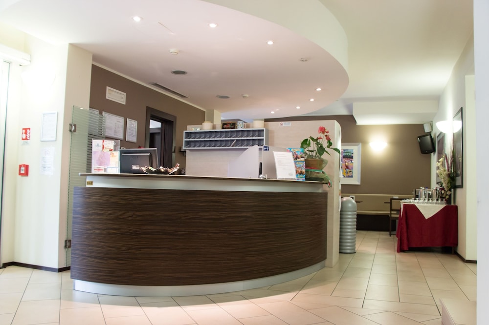 HOTEL FONTANELLE 2/28