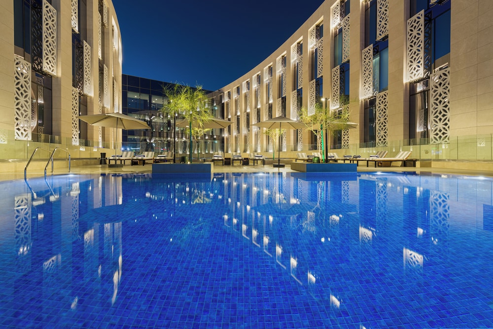 Intercity Hotel Muscat 42/47