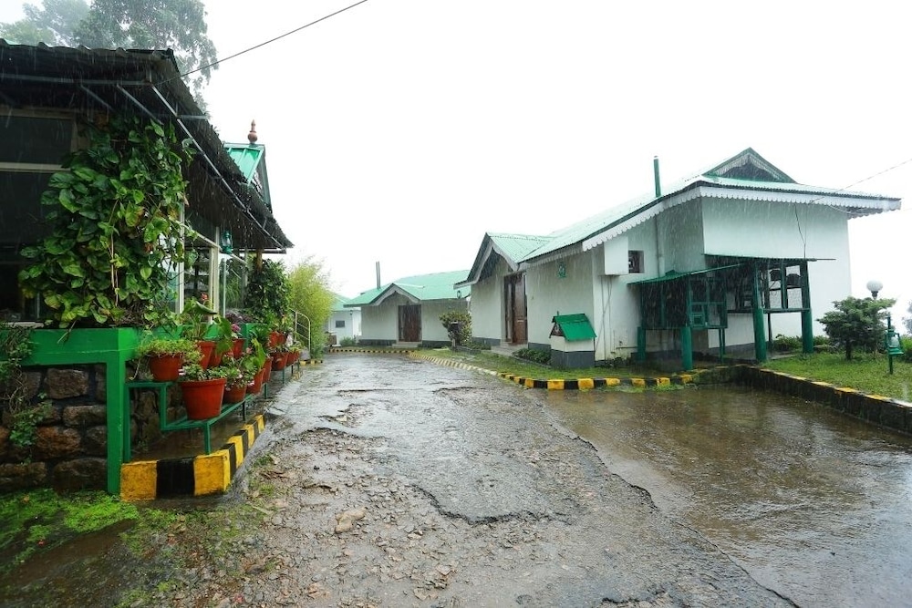 Deshadan Mountain Resort in MUNNAR