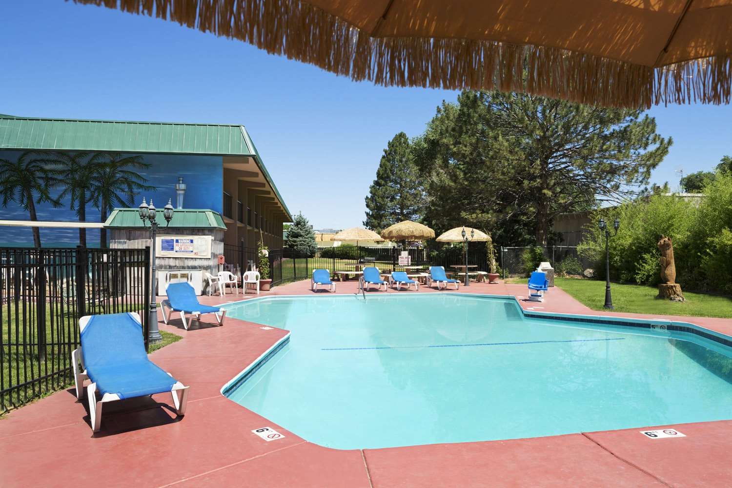 Ramada By Wyndham Grand Junction 32/58