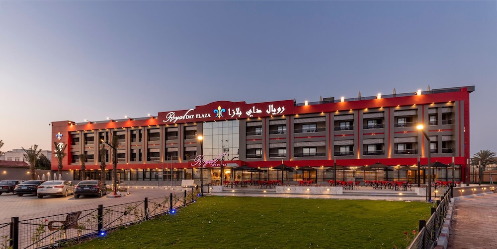 Royal Day Plaza Hotel 34/43