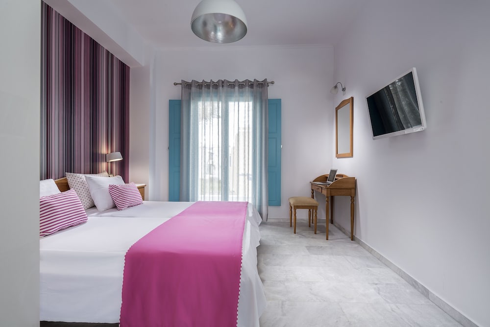 SANTELLINI HOTEL 16/45