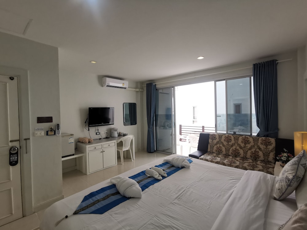 Phuket Racha At Kata 29/62