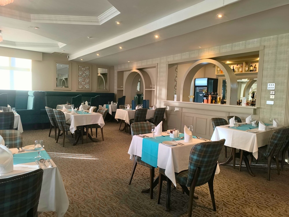 Flannerys Hotel Galway 44/60