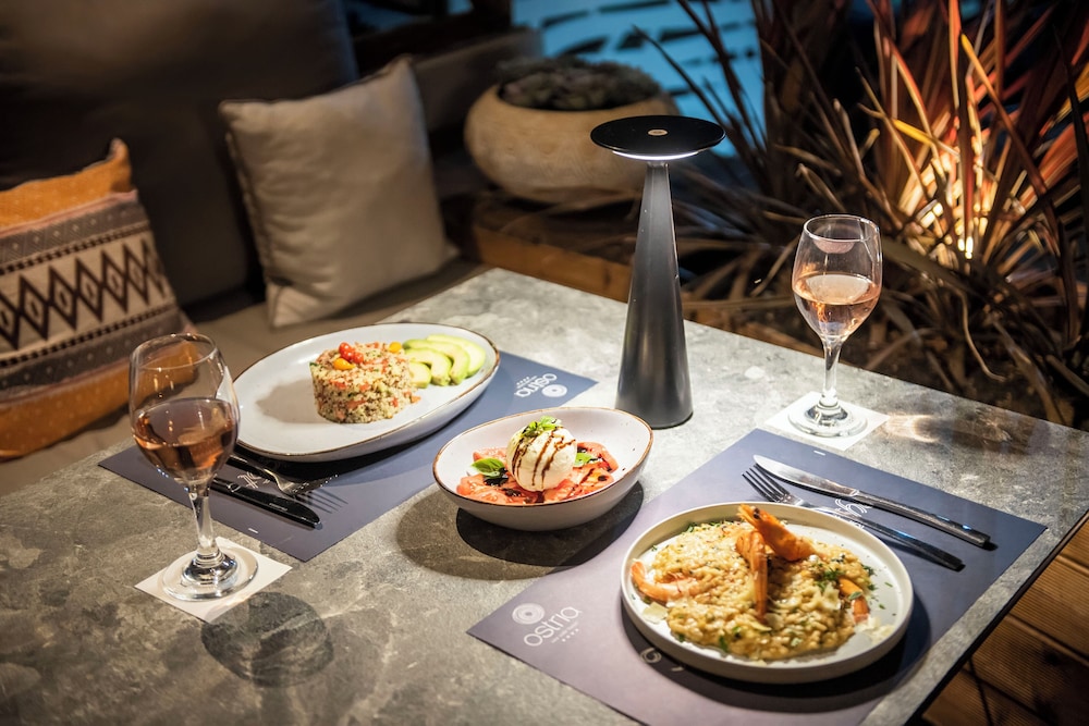 Ostria Sea Side Hotel 28/43