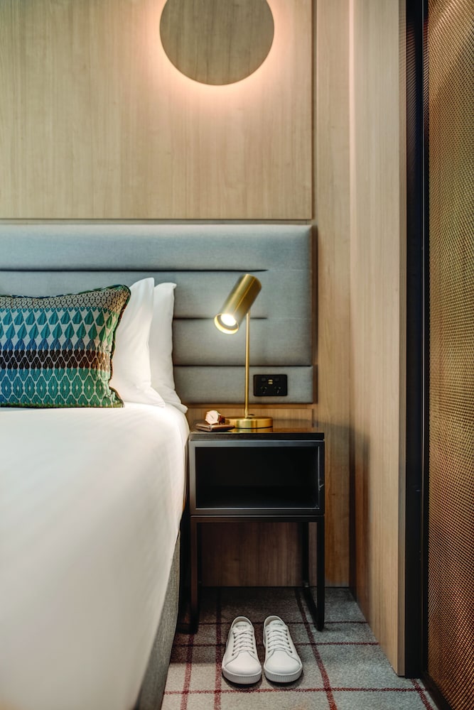 Vibe Hotel Sydney Darling Harbour 35/52