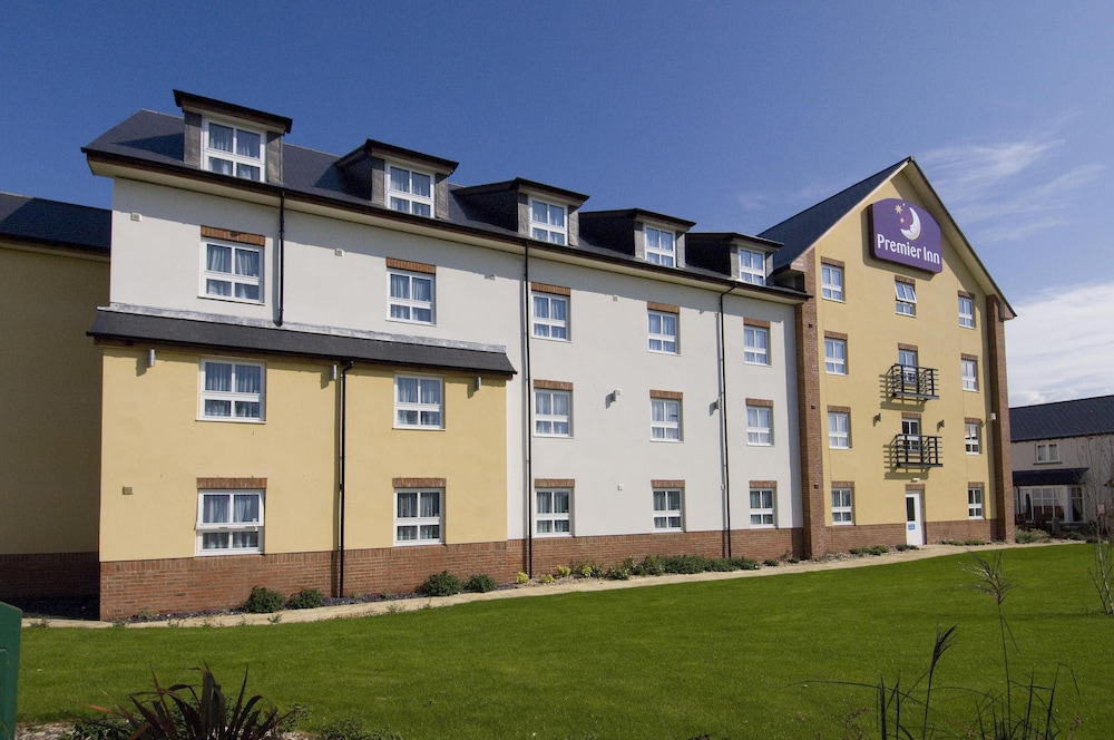 Premier Inn Llanelli Central East Hotel in LLANELLI - UK