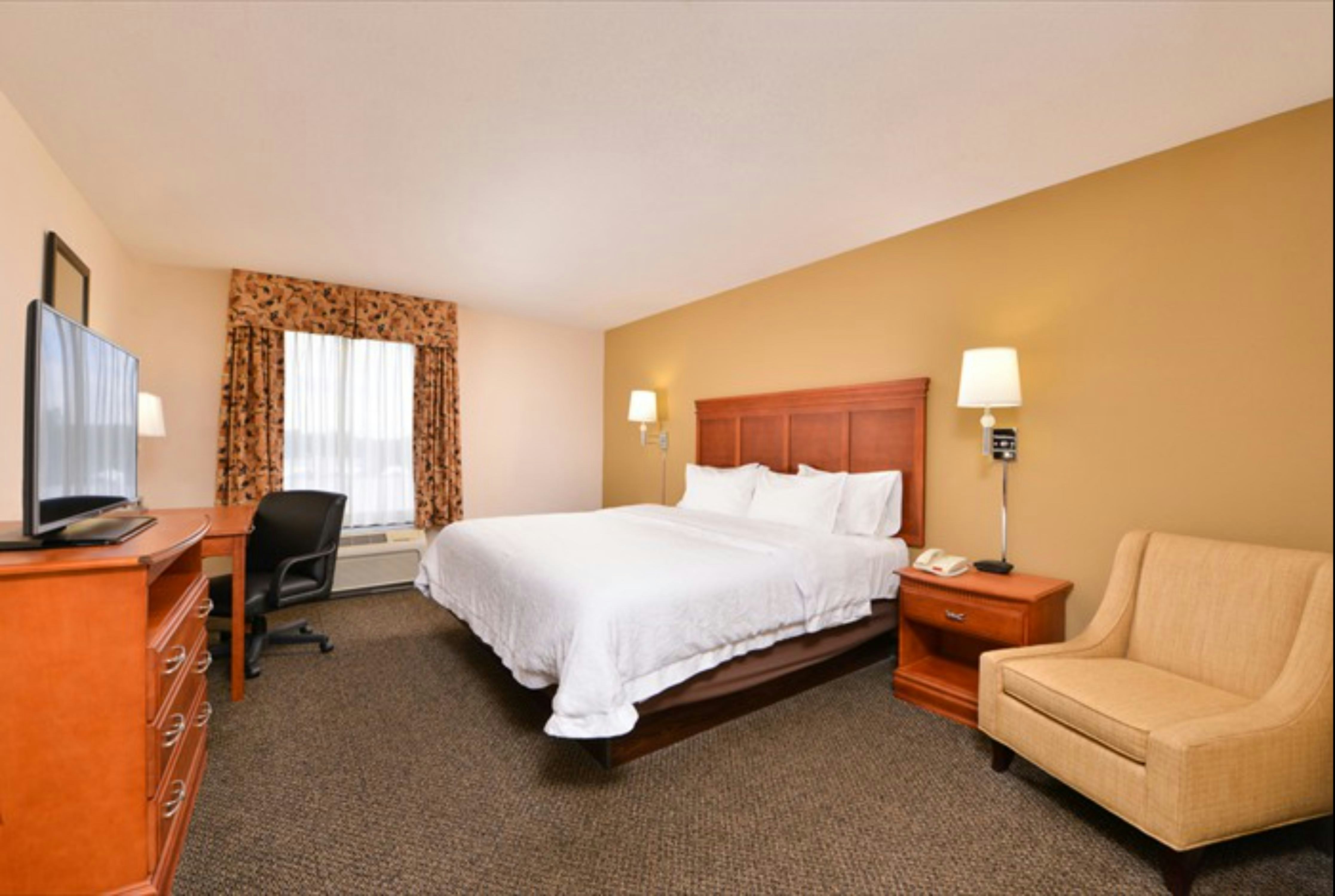 Hampton Inn Suites Richmond 15/50
