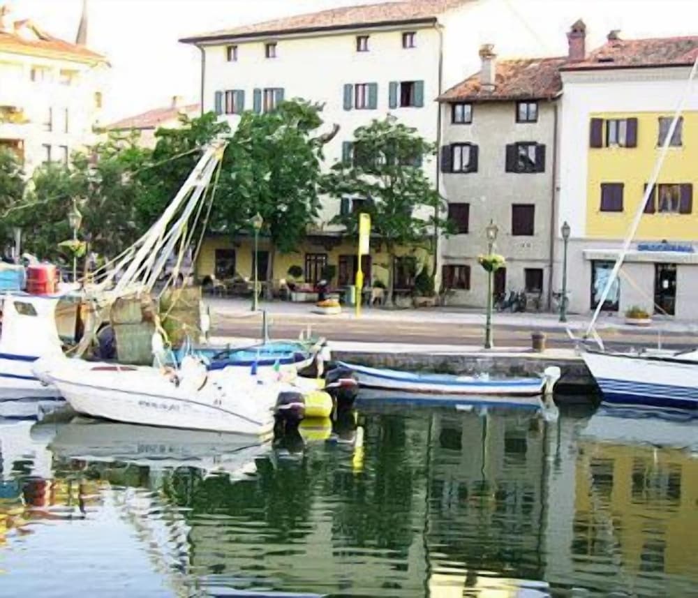Alla Città Di Trieste 39/50