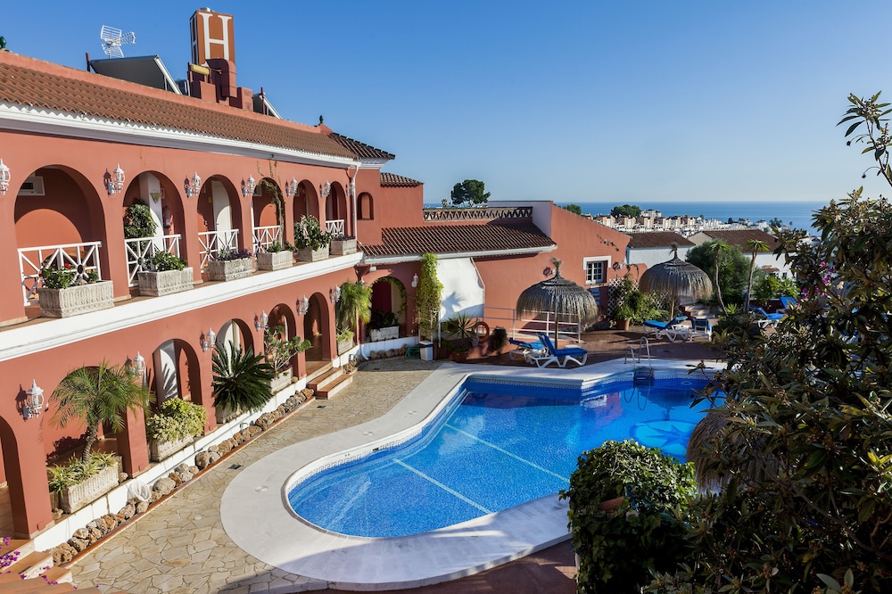 Hotel Los Arcos 57/63