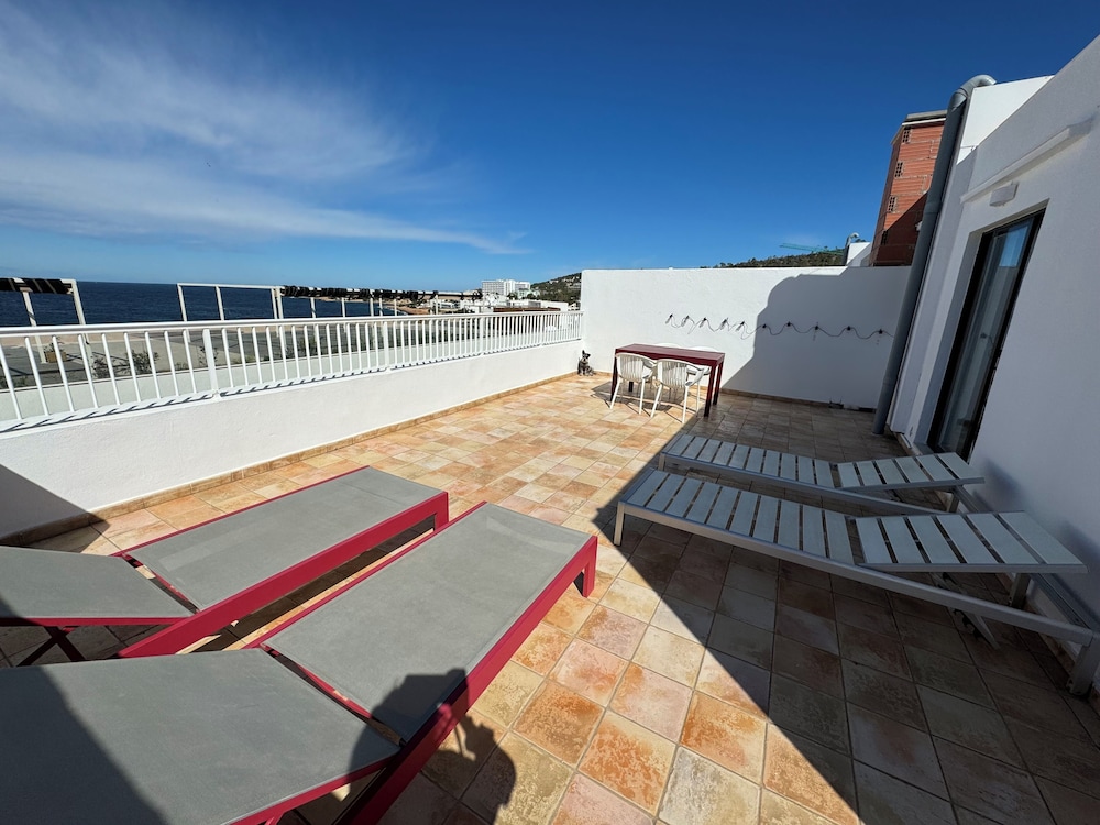 Poniente Playa Apartments 31/53