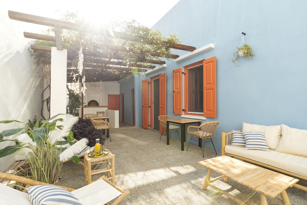 Blue Jasmine Suites 33/50